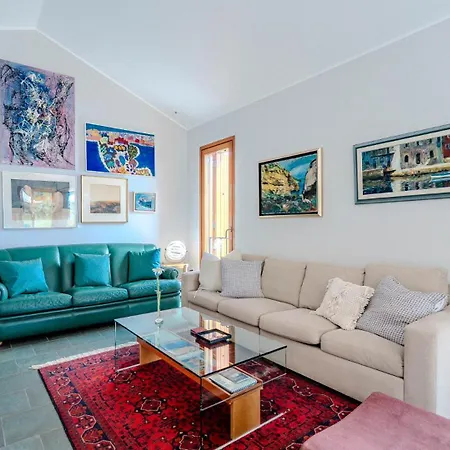 Vila Perfect House Beachfront By Guide