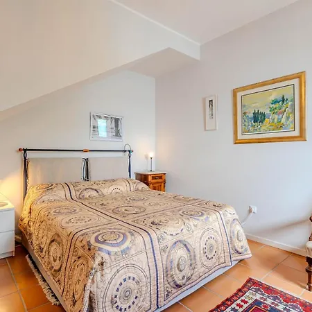 Perfect House Beachfront By Guide Lovran